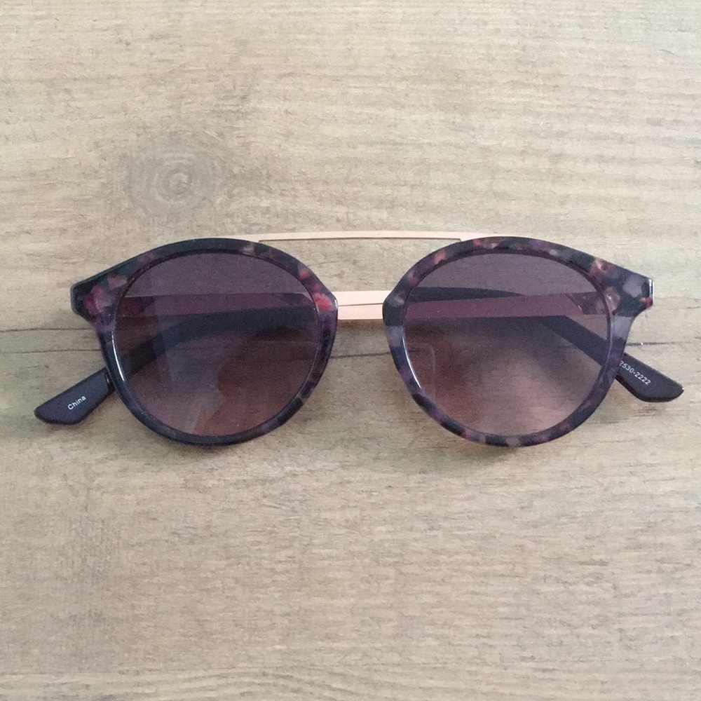 Sunnies